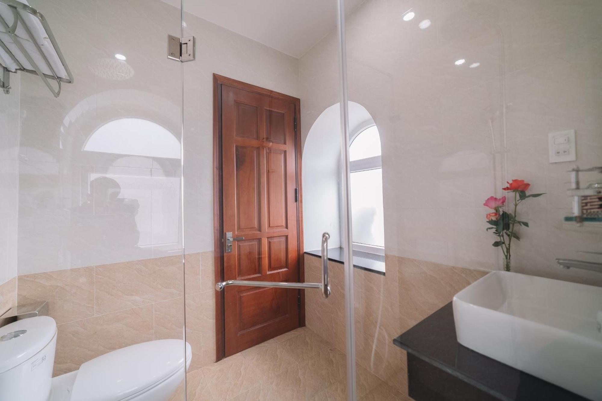 Anh Duc Hotel Da Lat City מראה חיצוני תמונה