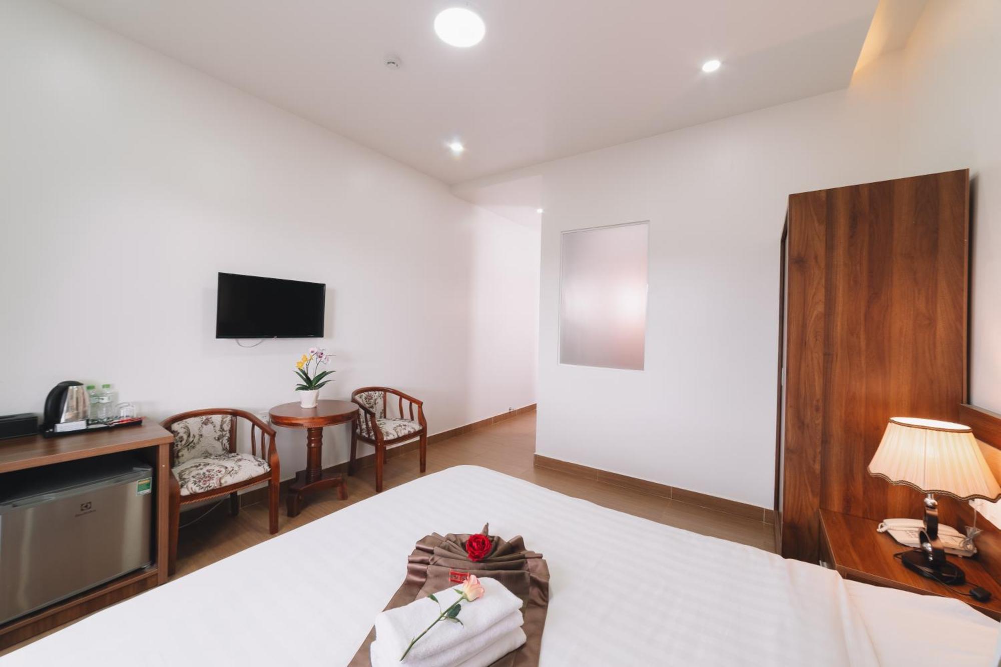 Anh Duc Hotel Da Lat City מראה חיצוני תמונה