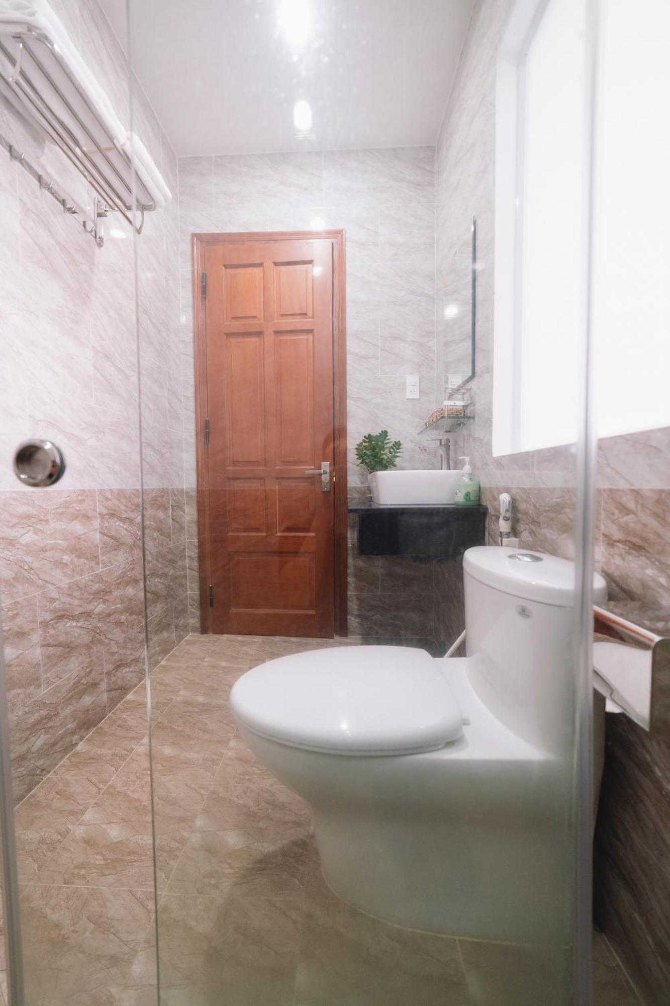Anh Duc Hotel Da Lat City מראה חיצוני תמונה