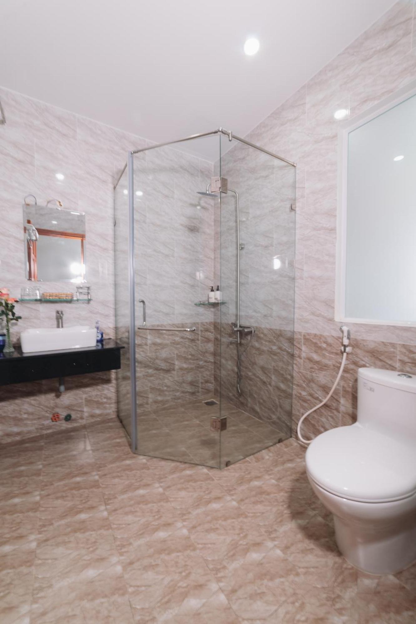 Anh Duc Hotel Da Lat City מראה חיצוני תמונה