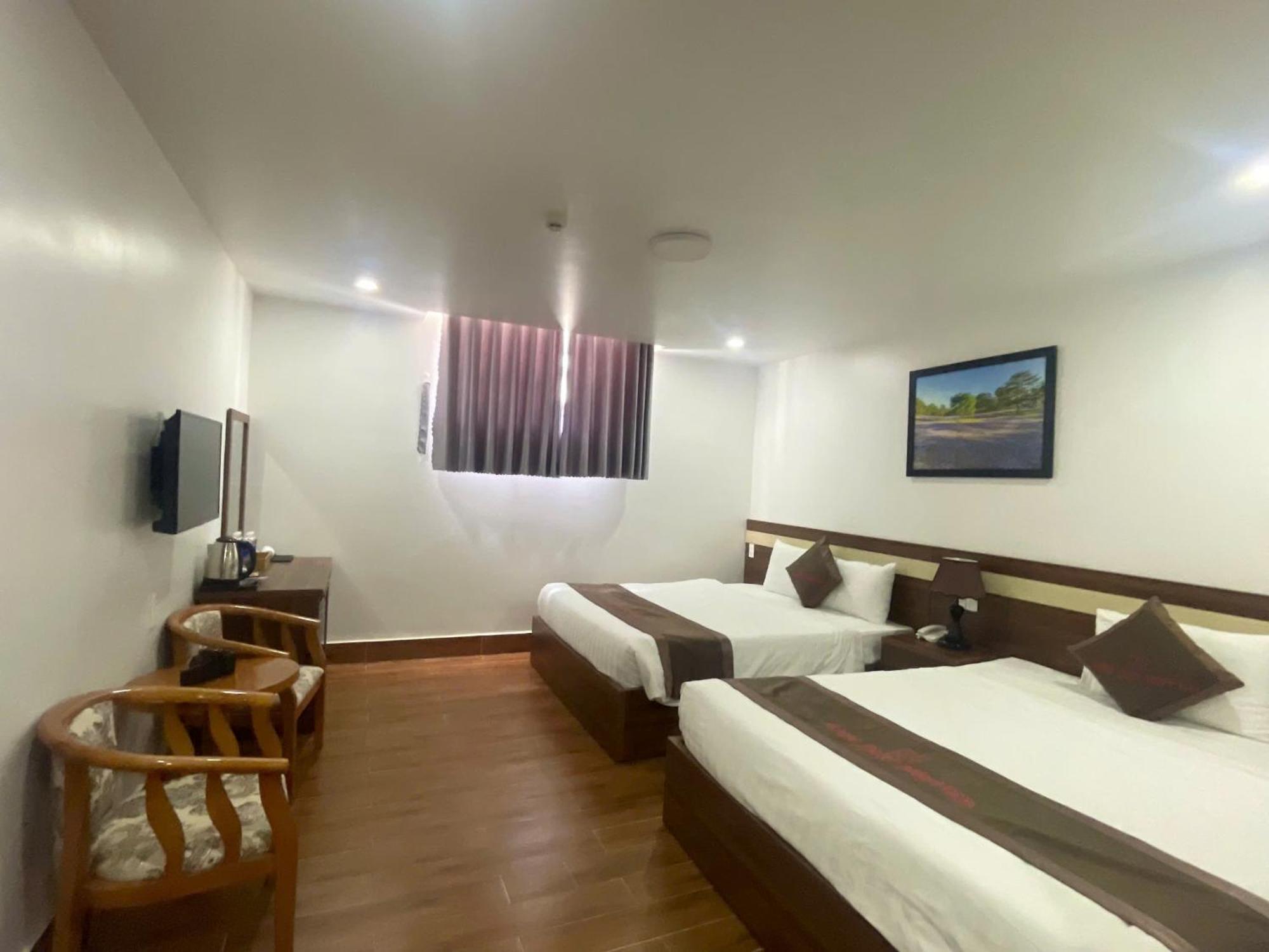 Anh Duc Hotel Da Lat City מראה חיצוני תמונה