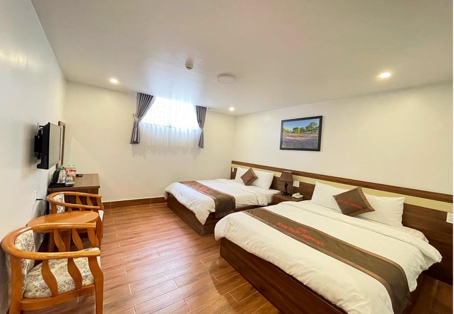 Anh Duc Hotel Da Lat City מראה חיצוני תמונה